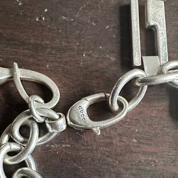 Gucci Silver Key Charm Bracelet - Picture 4 of 5
